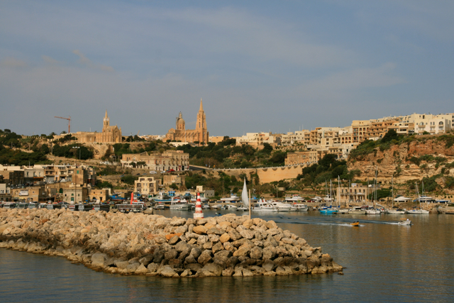 Der Hafen von Gozo