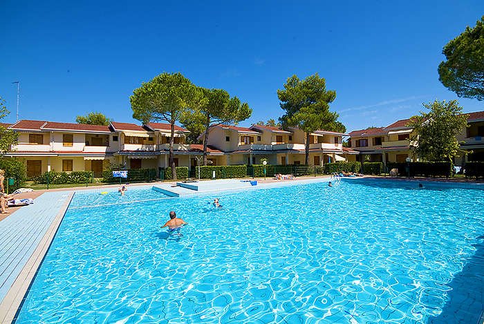 Ferienhäuser in Bibione mit Pool