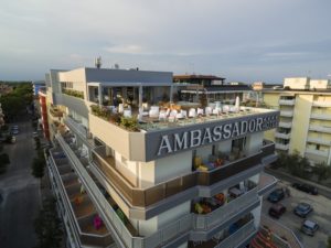 Hotel Ambassador Rooftop Bar